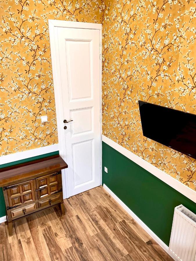 Thermal Apartmanok Raday 4 - Zendaya Hajduszoboszlo Luaran gambar